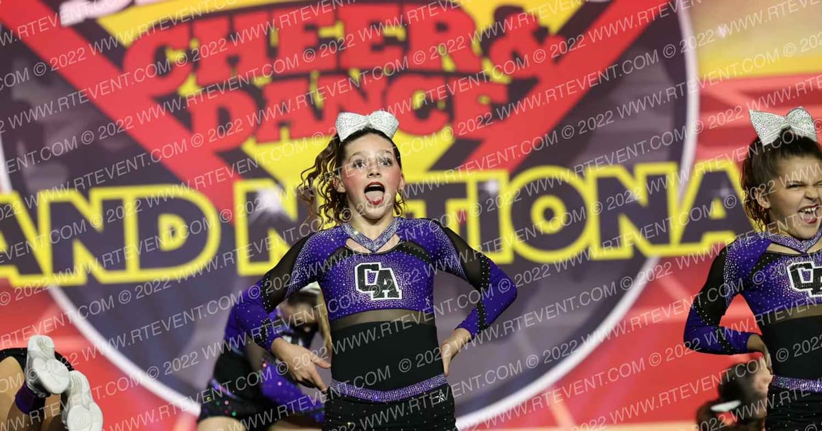 Champion All Stars Royal Ladies · Spirit Sports Palm Springs Grand Nationals