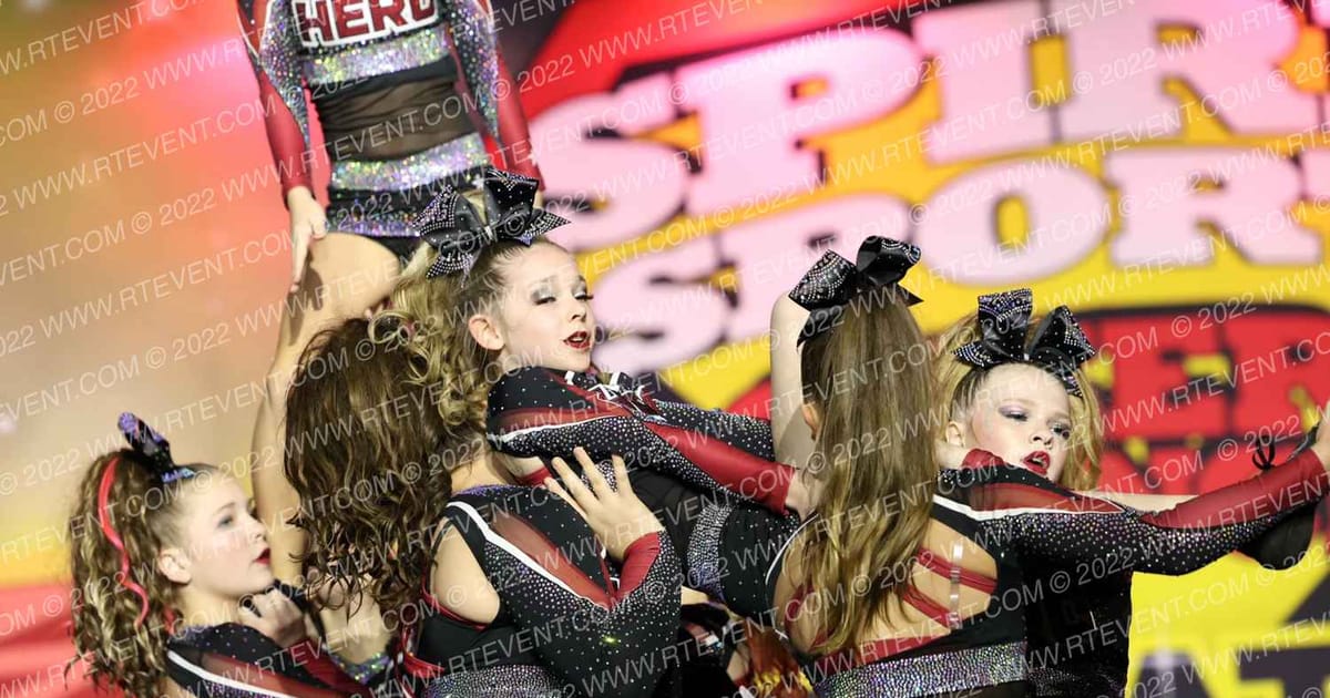 Hero Athletics Supergirls · Spirit Sports Palm Springs Grand Nationals