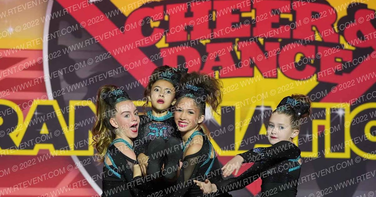 Supreme Cheer and Tumble Lady Aces · Spirit Sports Palm Springs Grand Nationals