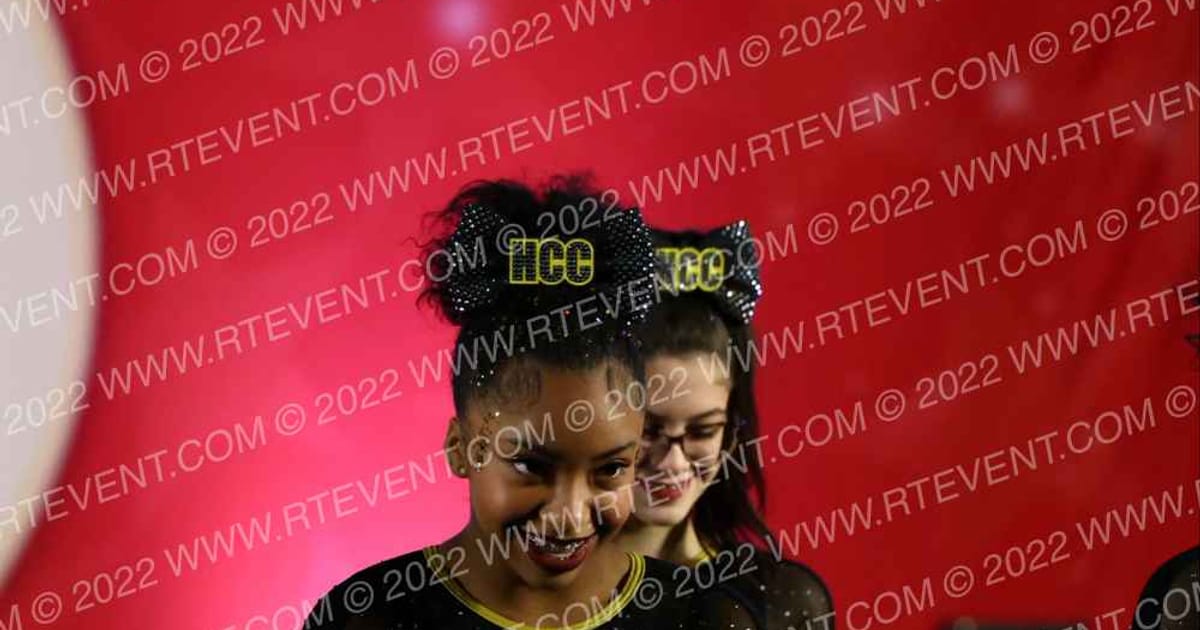 Hornets Competitive Cheerleading Queen Bees · Cheer Power Trenton
