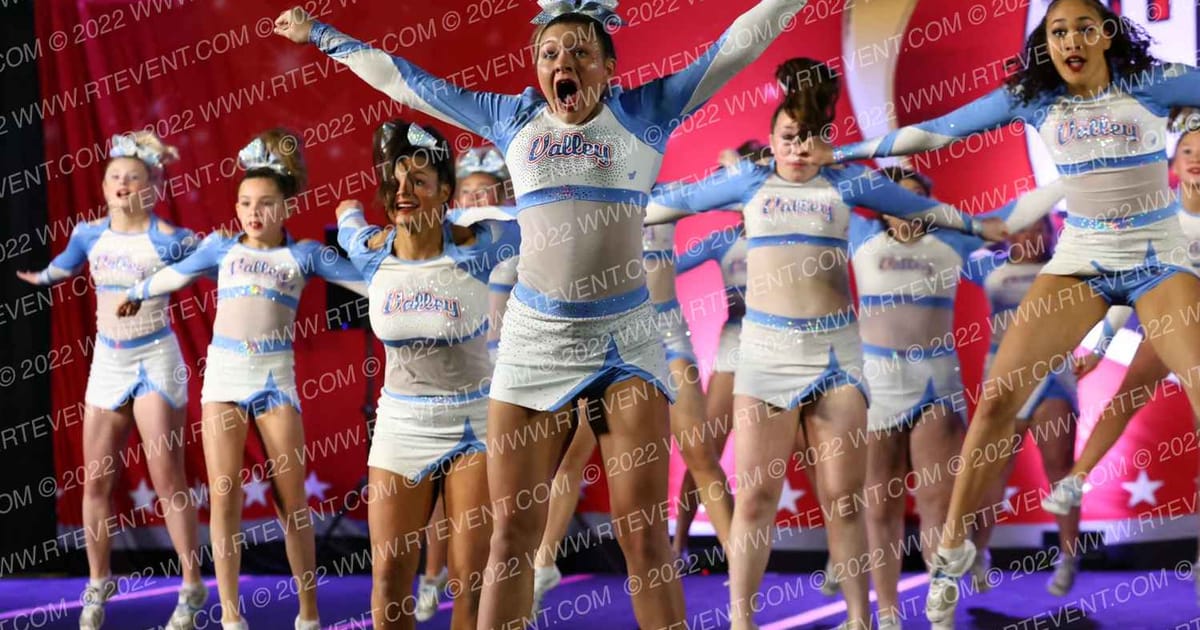 Valley Cheer MAJORS · Cheer Power Trenton