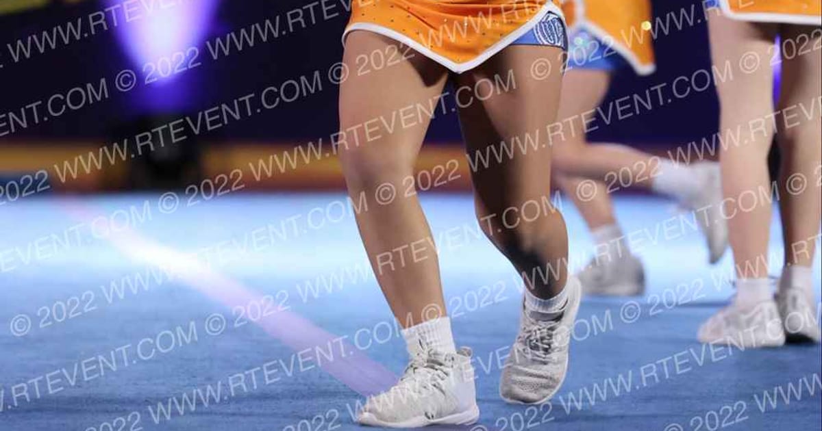 Omni Elite Athletix Charlotte Tiny McQueens · American Superstarz Concord
