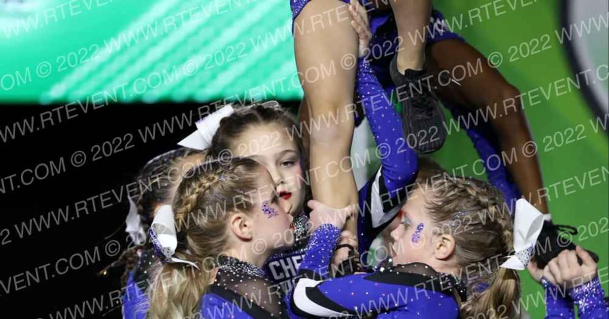 Cheer Athletics - Chicago Firecrackers · CSG Grand Nationals