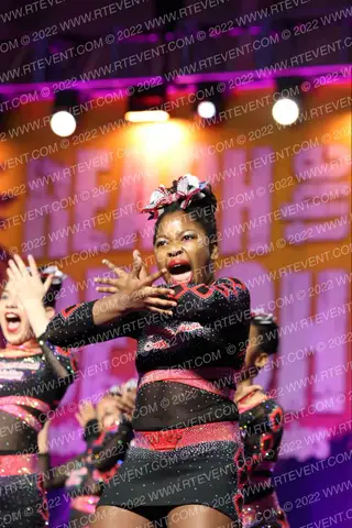 Royalty Brand Athletics Elegance
