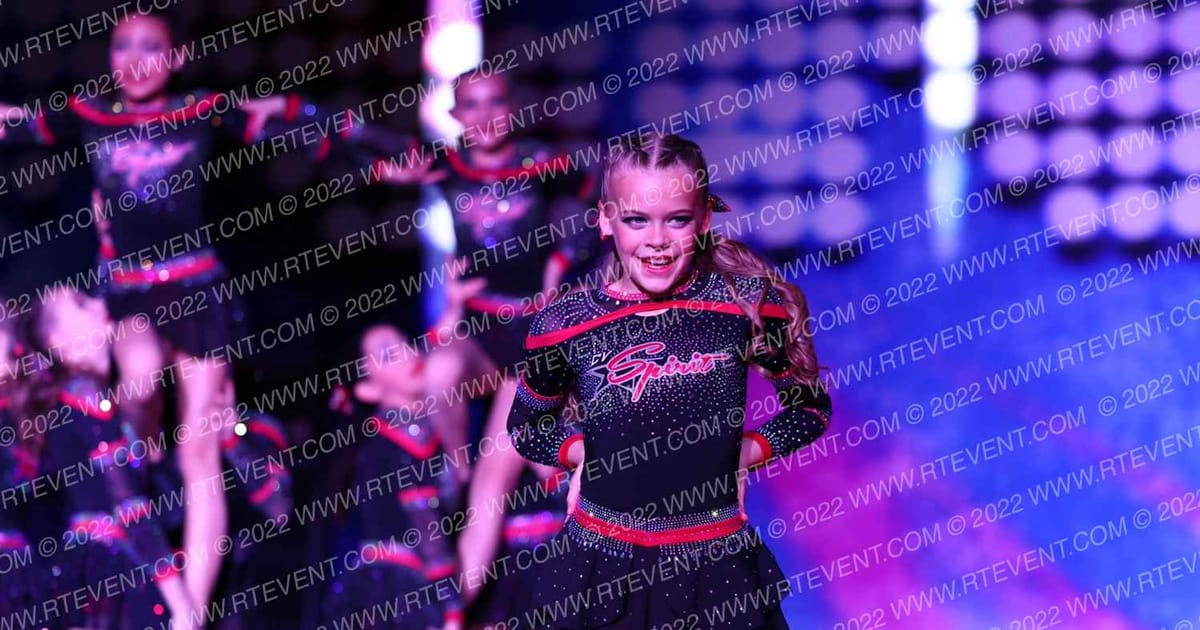 Chippewa Valley Spirit All Stars Lucky Stars · St Paul Dual Event