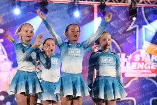 High Flight Cheer Shooting Stars