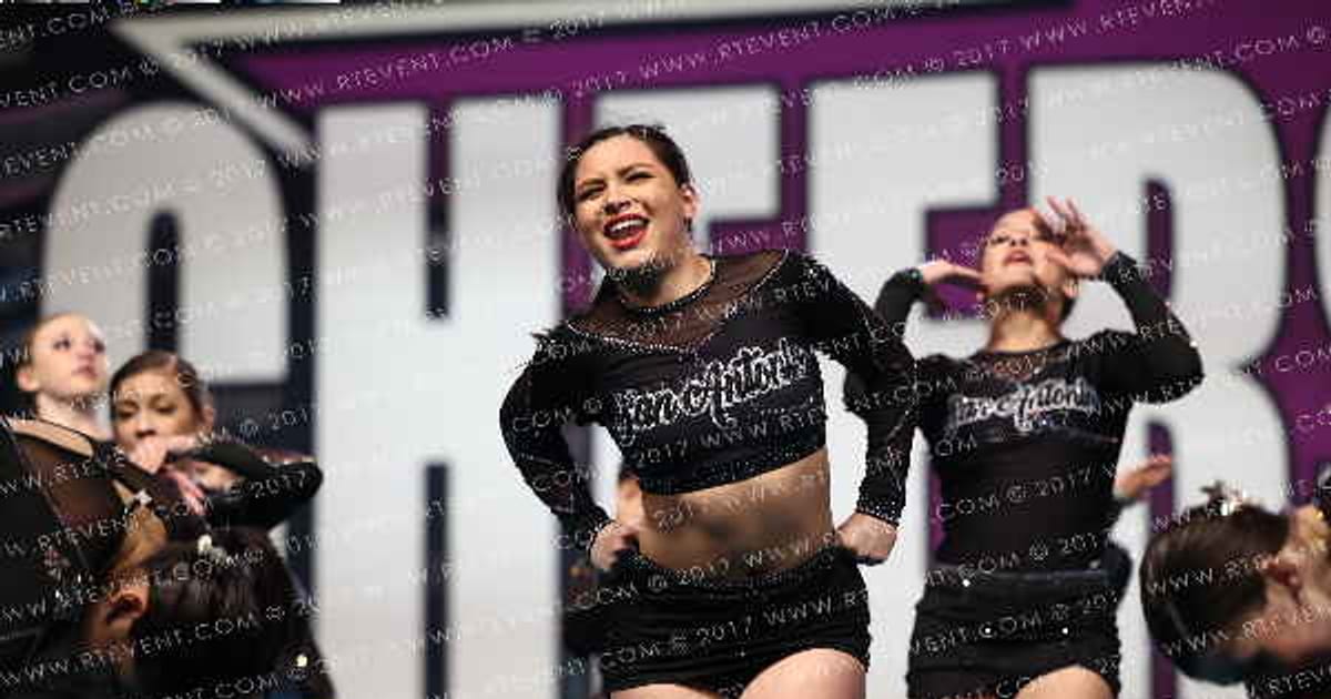 San Antonio Spirit Team Chrome · CHEERSPORT NATIONALS HALL B4