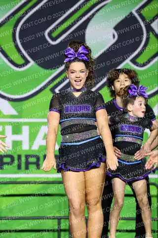 Illinois Legends Cheer Company Divine