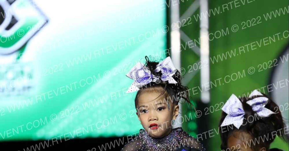 Cheer Athletics - Chicago Firecrackers · CSG Grand Nationals