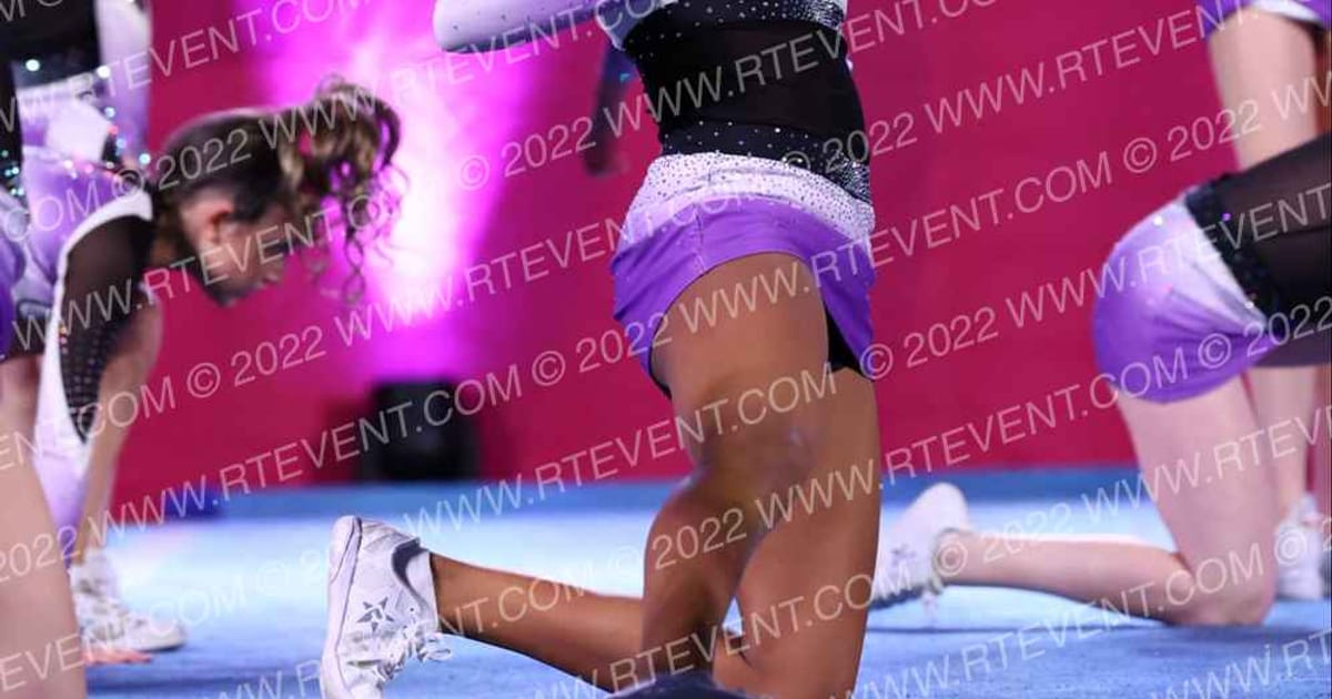 Charlotte Allstar Cheerleading Ultra Violet · Aloha Concord Showdown
