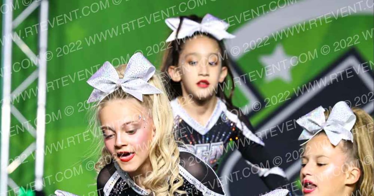 Cheer Extreme - Chicago GLAM · CSG Grand Nationals