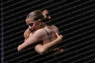 Indy All Stars Ava Stetnish & Sophia Faulstich
