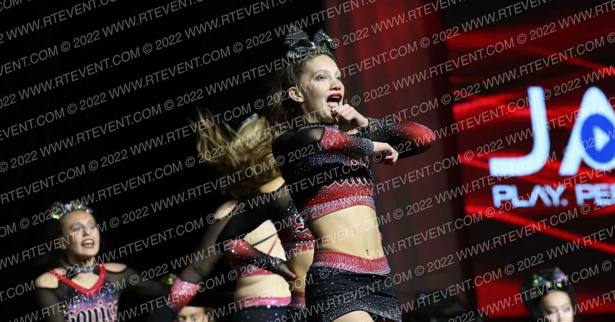 UNIVERSAL SONICS BOMBSHELLS · DII ALLSTAR Nationals