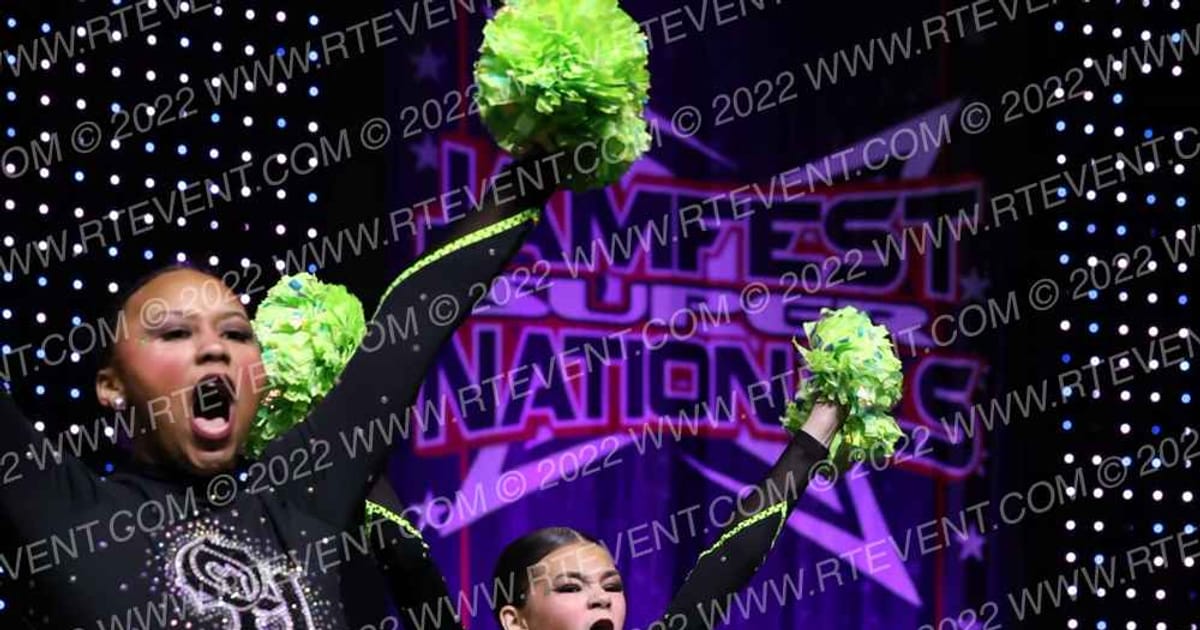 Oak Hills Juniors Oak Hills Pom · Jamfest Dance Super Nationals Correct