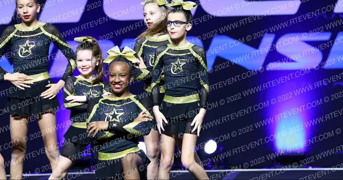 Champion Cheer Fuse · Athletic Championships Garland