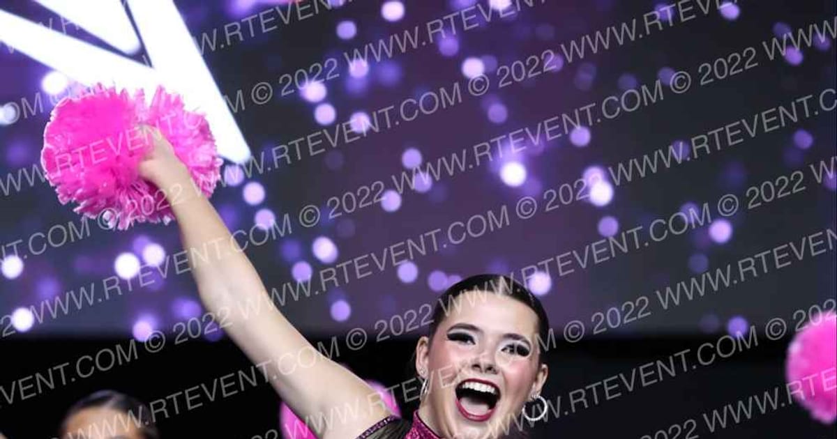 Starz Dance Academy SDA - Elite All Starz - Sr. Large pom · Jamfest Dance Super Nationals Correct