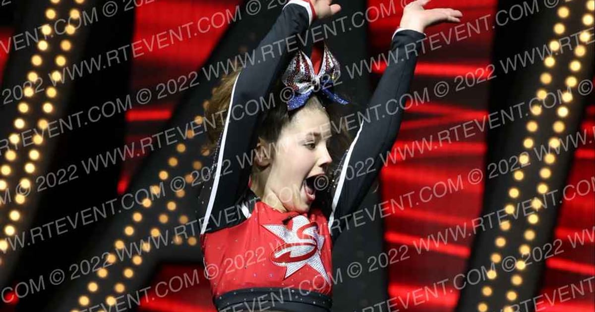 STARSTRUCK SHOWSTOPPERS · DII ALLSTAR Nationals