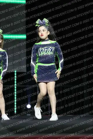 WTX PRO CHEER SHOOTING STARS