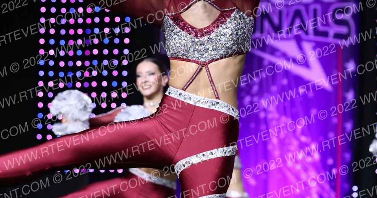 Starz Dance Academy SDA - Elite All Starz - Sr. Small Pom · Jamfest Dance Super Nationals Correct