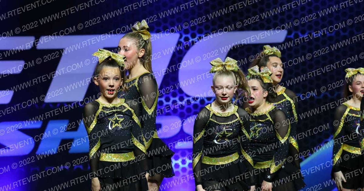 Champion Cheer Detonate · Athletic Championships Garland