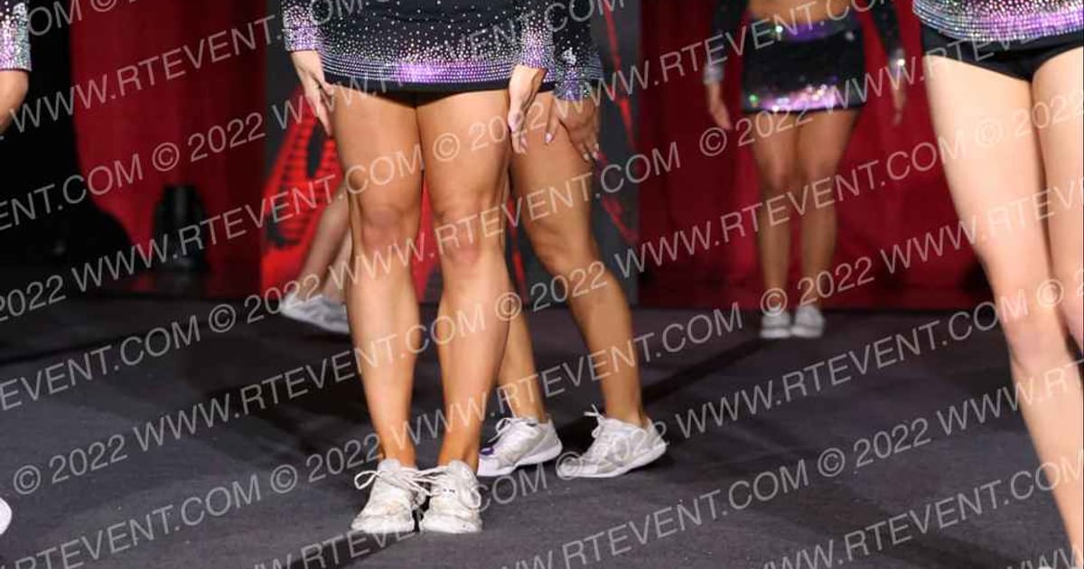 Advanced Cheer Crew Senior Platinum · CheerAPalooza