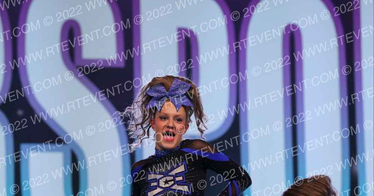 East Celebrity Elite - Hingham FEVER · CheerSport Super Nationals