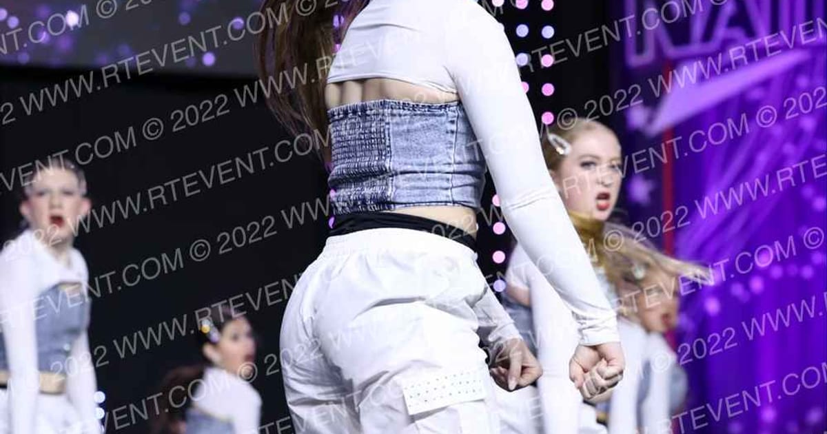Raider Xtreme 806 CREW · Jamfest Dance Super Nationals Correct