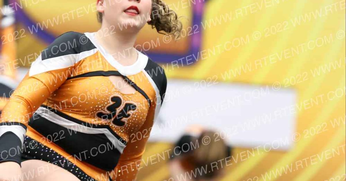 3E cheer Hurricanes 2 · Red Hot Cheer and Dance Competition