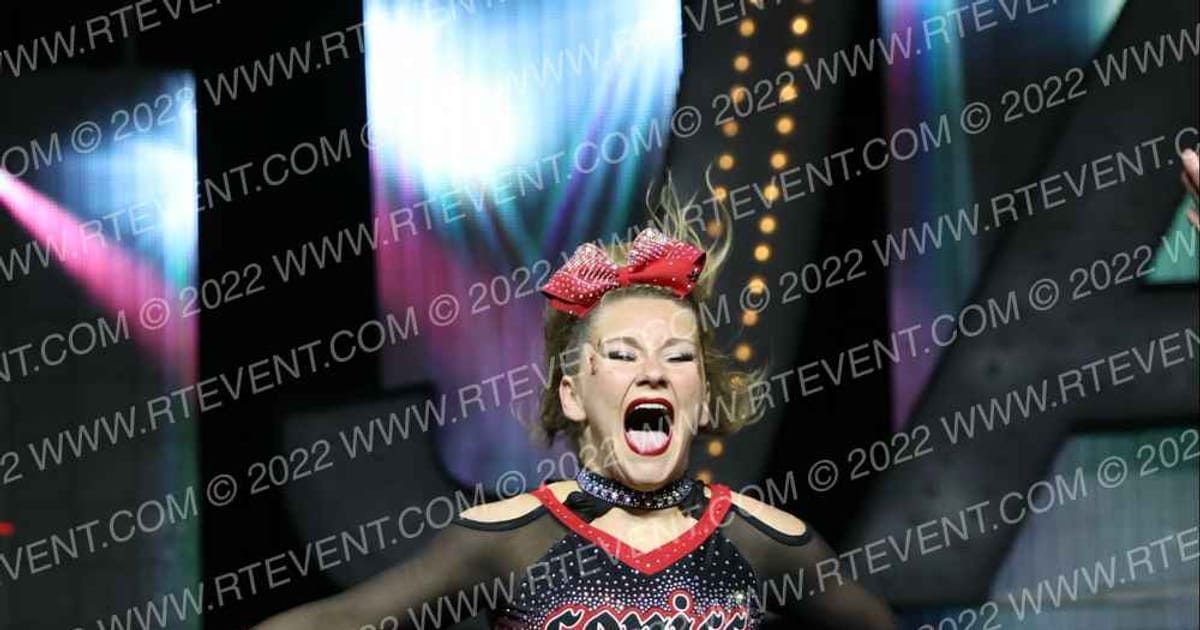 UNIVERSAL SONICS BLITZ · DII ALLSTAR Nationals
