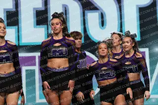 JMU Club Cheer James Madison Dukes