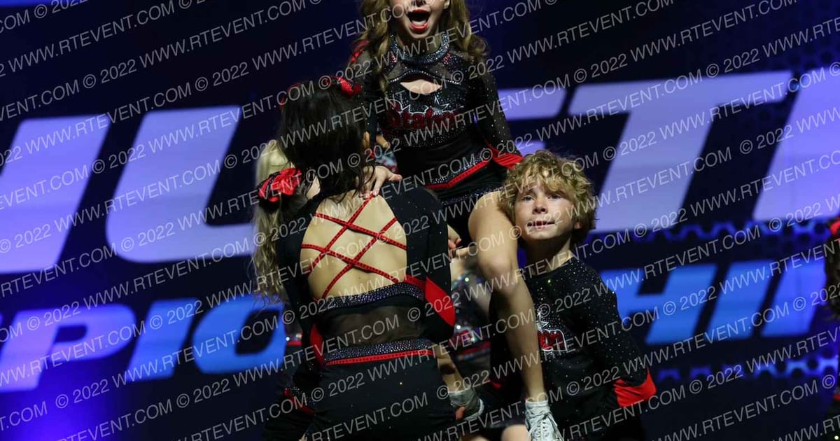 Cheer Station Chiefs · Athletic Championships Garland