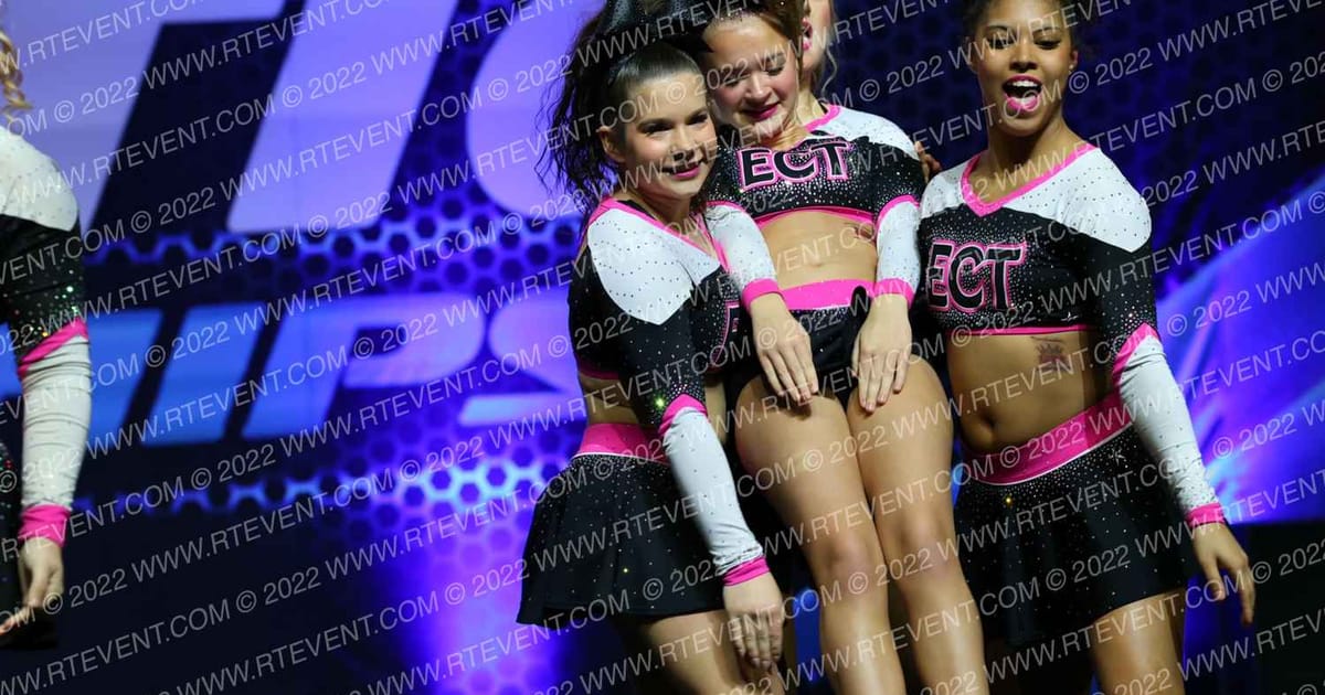 Extreme Cheer & Tumble REIGN · Athletic Championships Garland