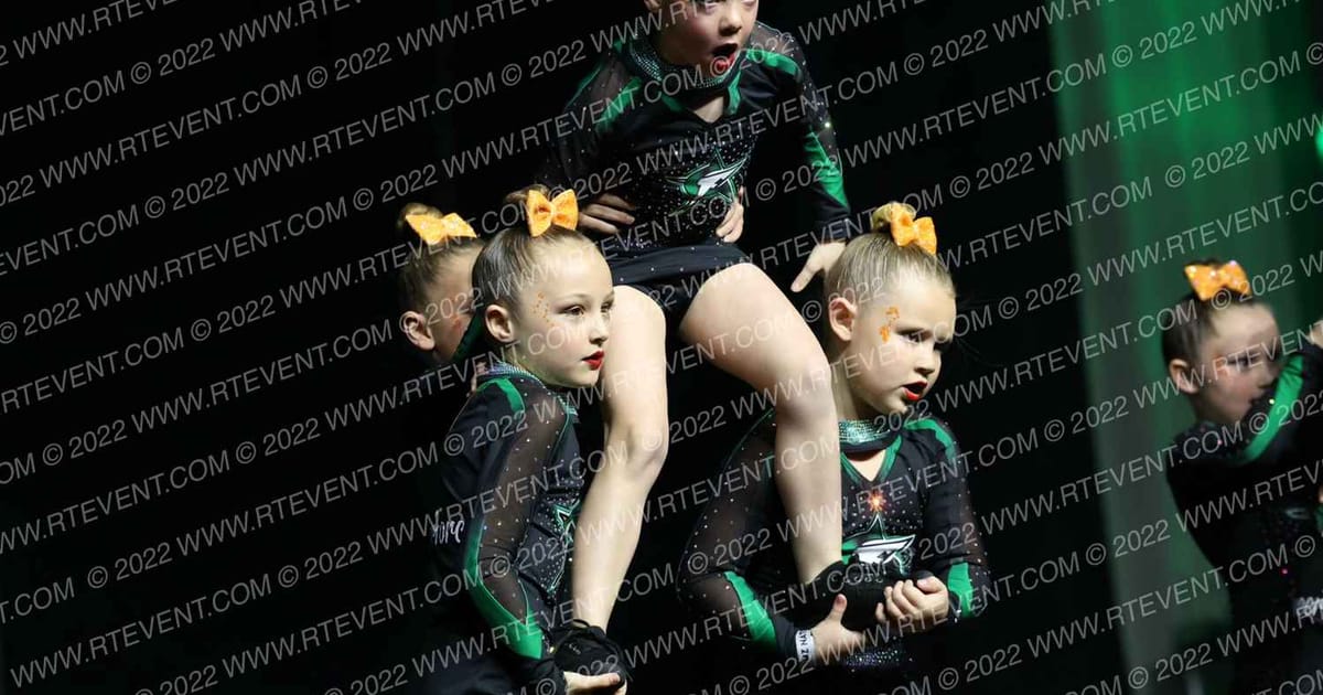 CHEERFORCE TRAINING CENTER TINY ROYALTY · DI ALLSTAR Nationals