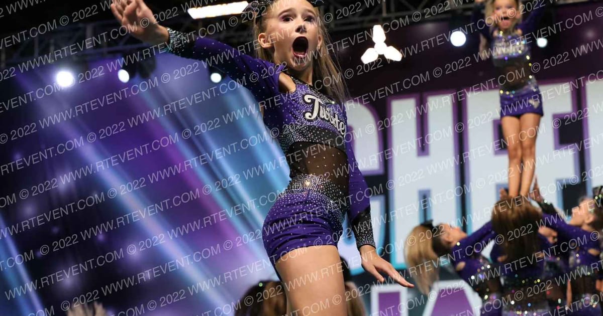 Knoxville Twisters H2O · CheerSport Super Nationals