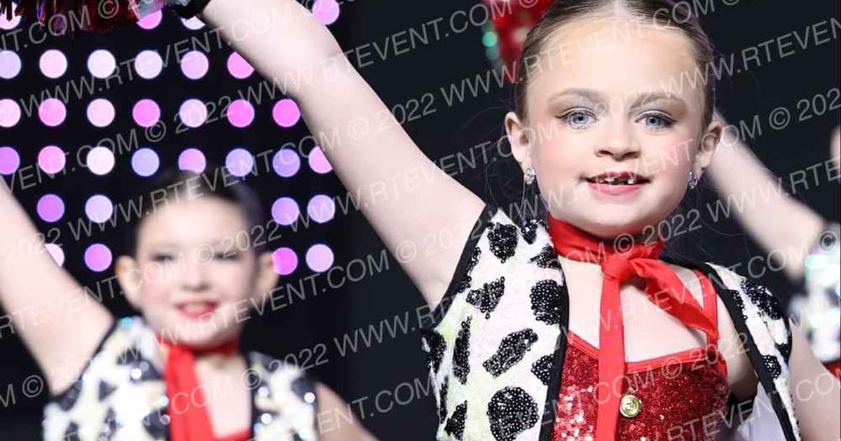 Rainbow Dance Academy TINY PREMIER POM · Jamfest Dance Super Nationals Correct
