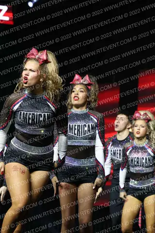 AMERICAN CHEER SR RED
