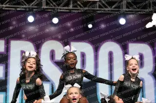 Cheer Factory Material Girls