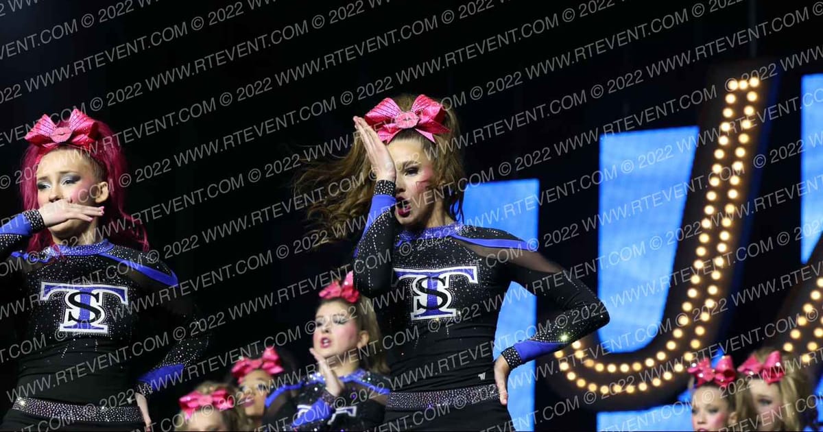 TWIST AND SHOUT BLISS · DI ALLSTAR Nationals