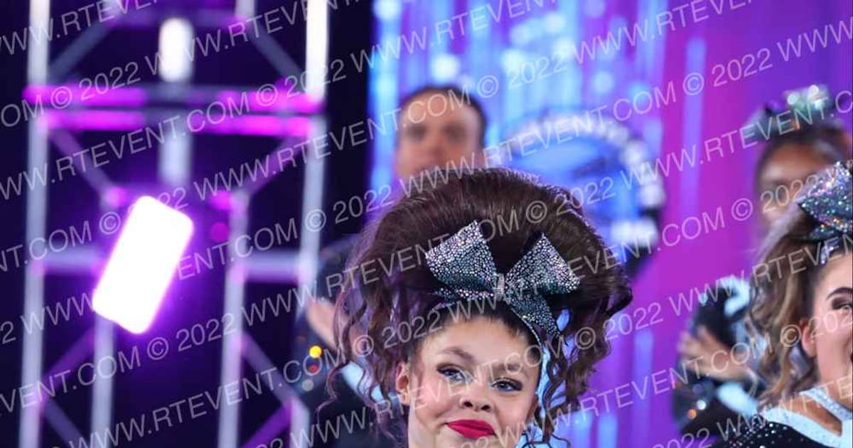 East Celebrity Elite - Hingham BLACK ICE · CheerSport Super Nationals