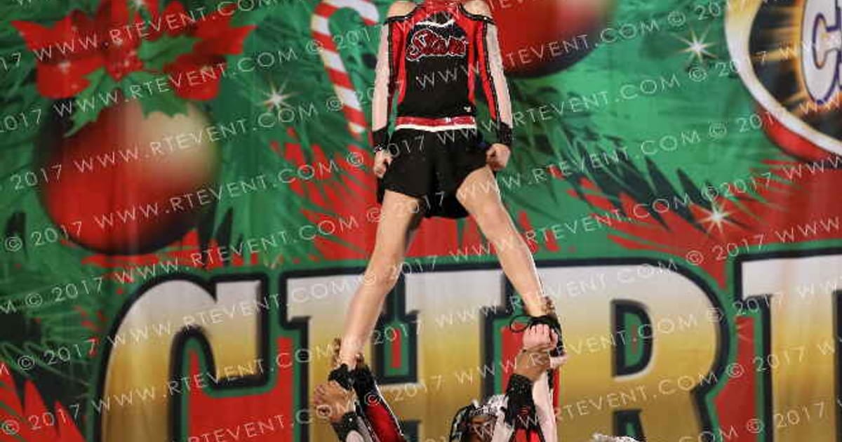 National Stars Youth Cosmos · American Cheer Power Gatlinburg