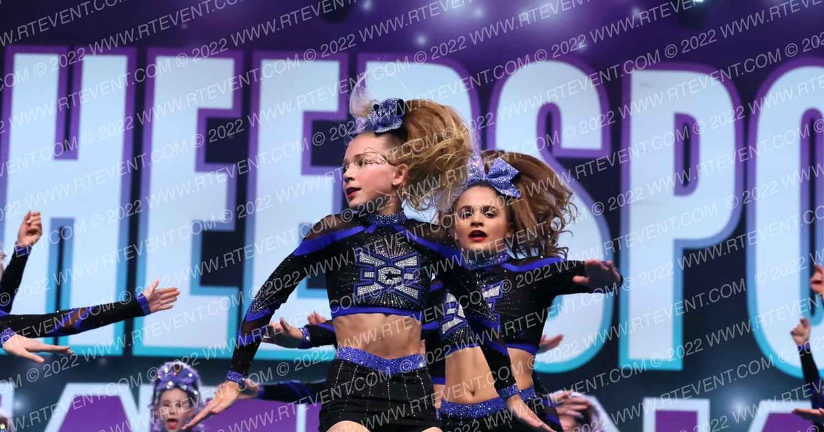 East Celebrity Elite - Hingham SHOW STOPPERS · CheerSport Super Nationals