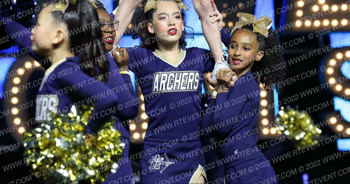 AMPLUS ACADEMY ELEMENTARY SIDELINE · THURSDAY School Nationals