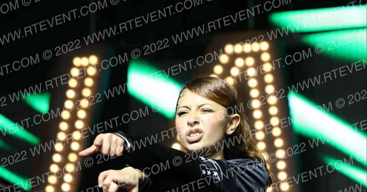 SADDLEBACK HIGH SCHOOL HIP HOP · THURSDAY School Nationals