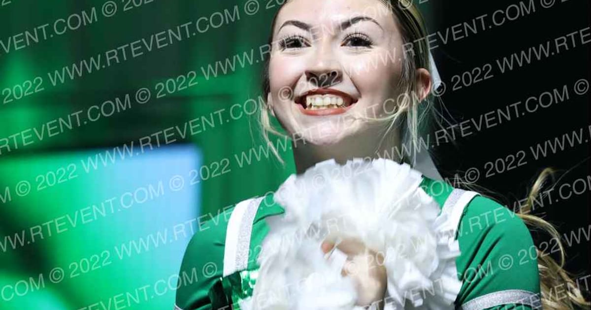 ALBUQUERQUE HIGH BULLDOG COED CHEER · THURSDAY School Nationals