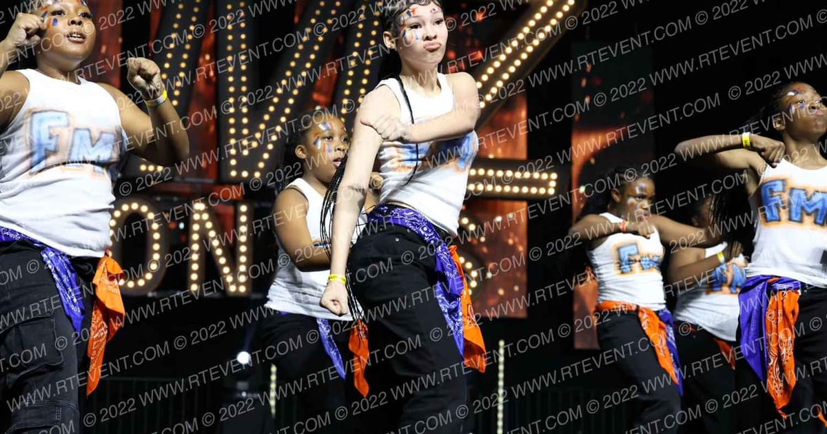 EMERY CHEER  DANCE TEAM · THURSDAY School Nationals