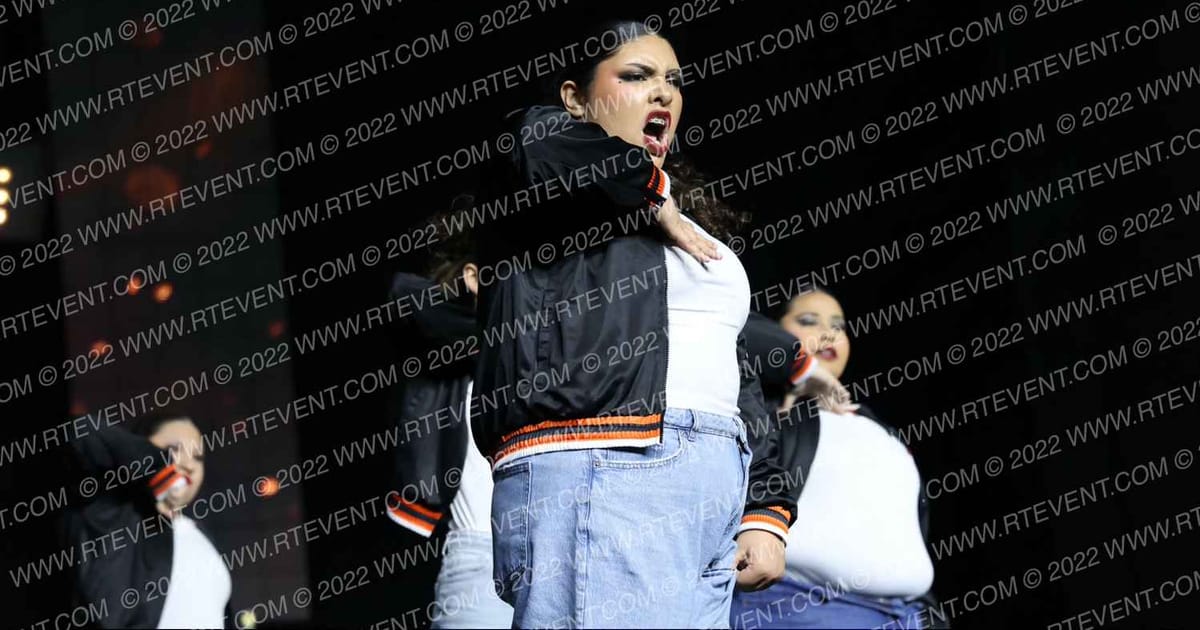LA PUENTE HIGH SCHOOL DANCE COMPANY · THURSDAY School Nationals