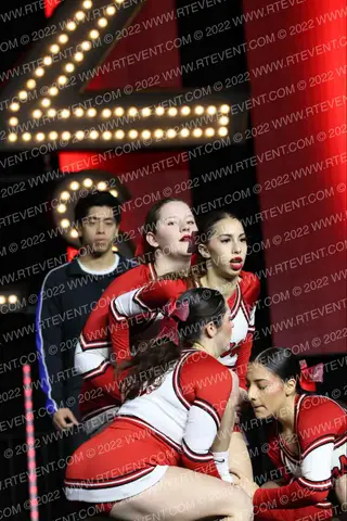 JBHS VARSITY STUNT GROUP