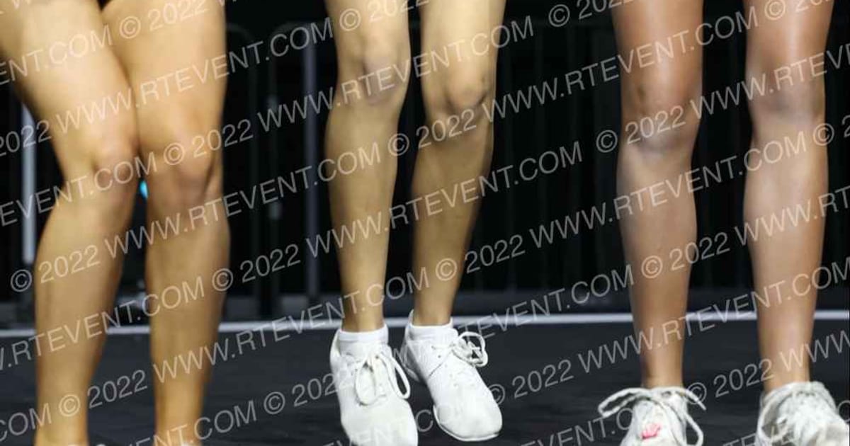 CAPISTRANO VALLEY HIGH SCHOOL VARSITY CHEER · FRIDAY School Nationals