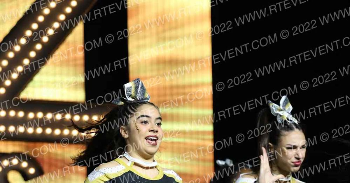 BISHOP O DOWD VARSITY · FRIDAY School Nationals