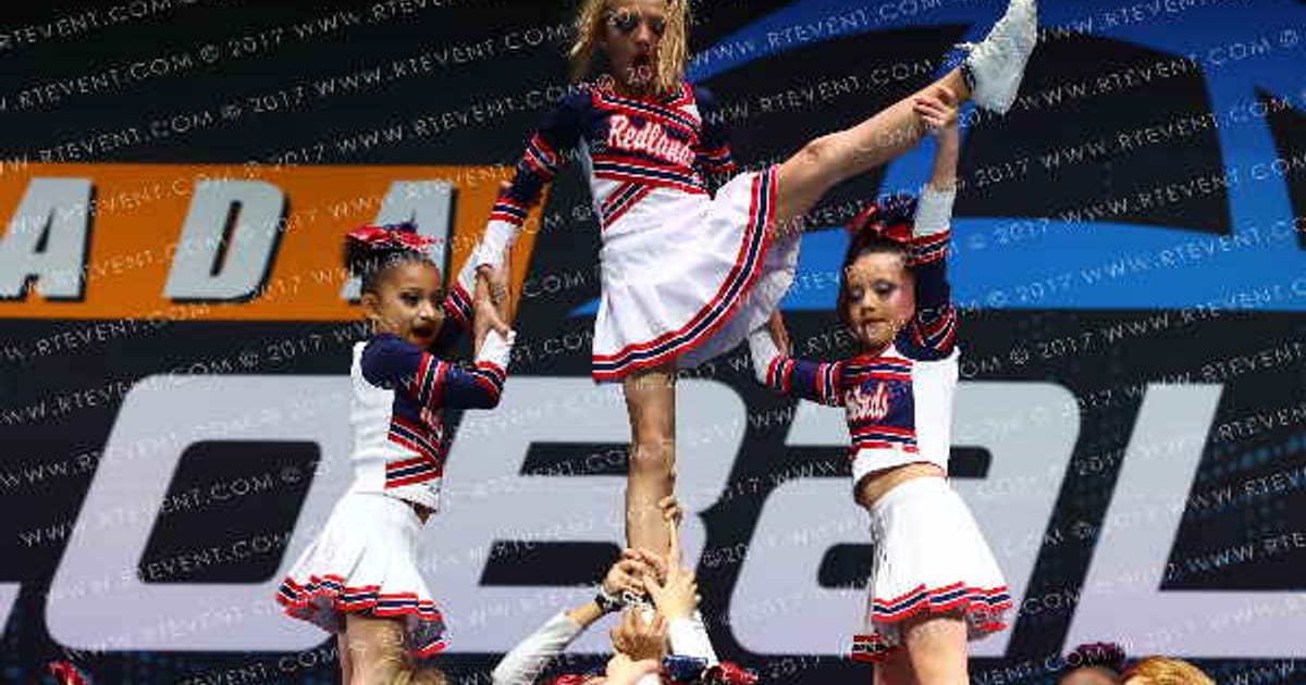 REDLANDS CHEER BLUE TEAM · YCADA Globals